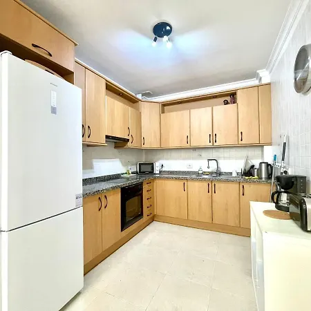 Apartamento Frente Al Oceano Con Terraza Y Bbq En Playa