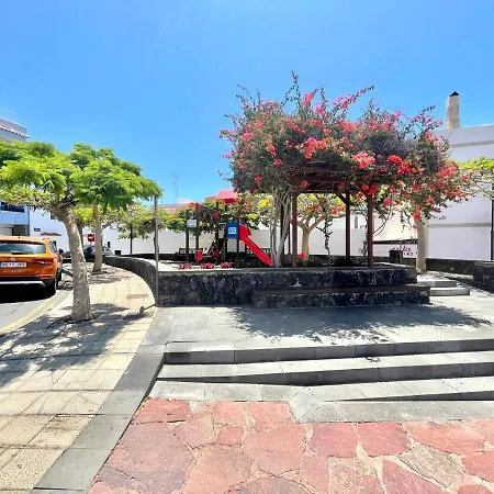 Apartamento Frente Al Oceano Con Terraza Y Bbq En Playa *